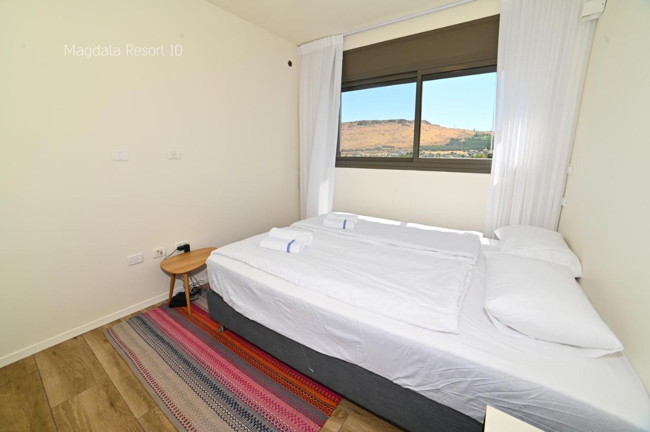Yalarent Magdala Resort- Luxury Suites With Pool Or Jacuzzi With Sea View Migdal Exterior photo